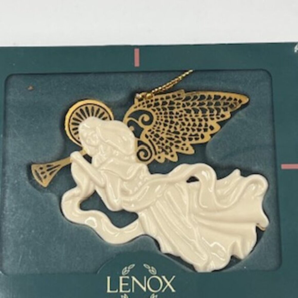 Lenox Porcelain Vintage‎ Christmas Angel With Gold Wings Tree Ornament